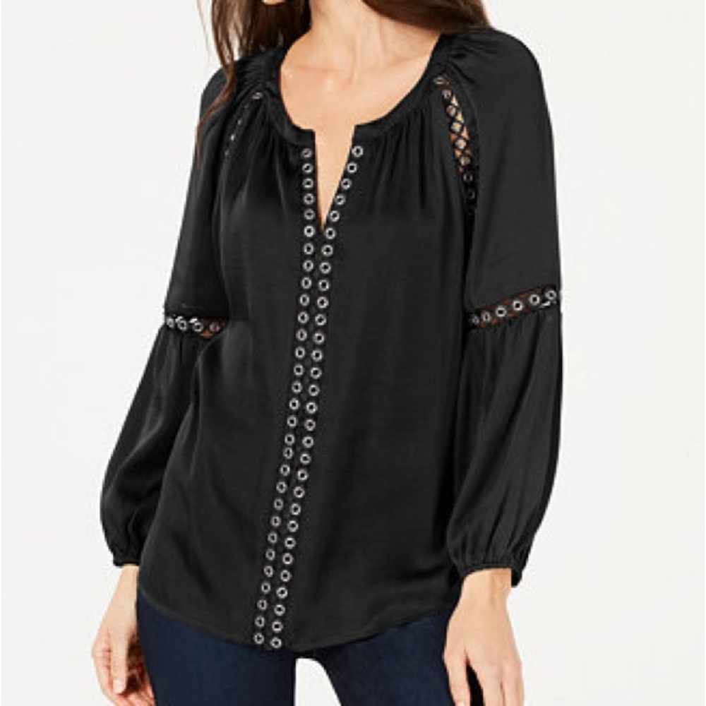 GROMMET TRIM PEASANT BLOUSE
